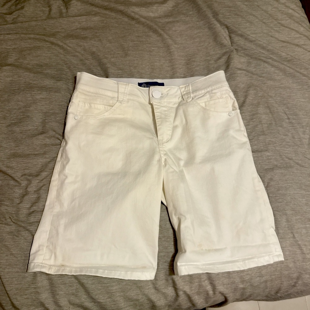 "Ab"solution® White Bermuda